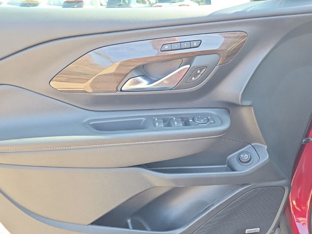 Used 2020 GMC Terrain Denali w/ Denali Premium Package image 14