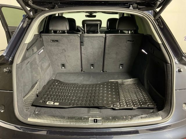 Used 2018 Audi Q5 Prestige w/ Prestige Package image 11
