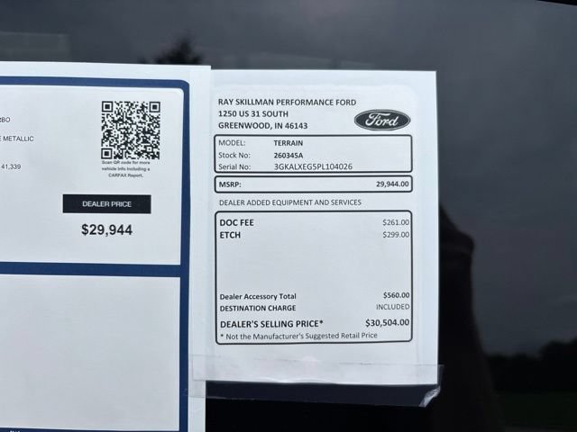 Used 2023 GMC Terrain Denali w/ Denali Premium Package AWD/4WD image 4