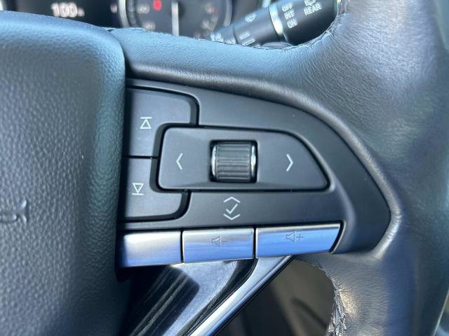 Used 2023 Cadillac XT6 Premium Luxury w/ Technology Package AWD/4WD image 32