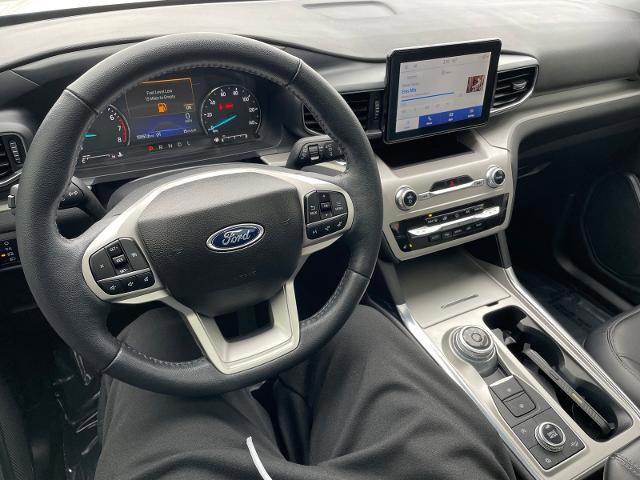 Certified 2023 Ford Explorer XLT w/ Equipment Group 202A image 38