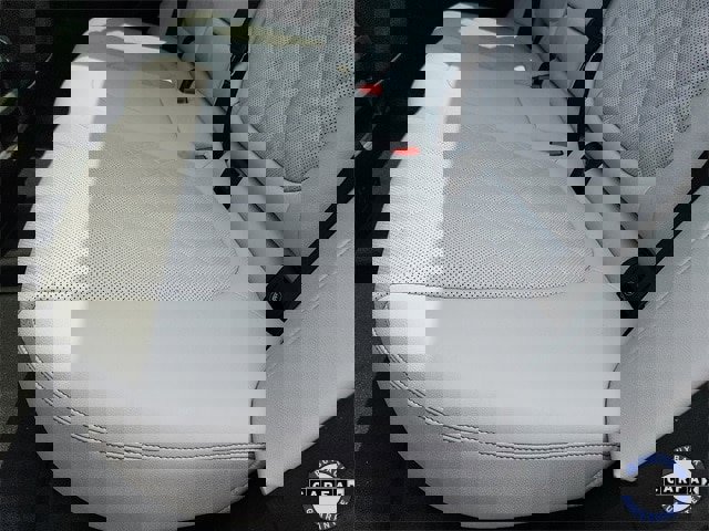 Used 2024 BMW X5 xDrive40i w/ Premium Package image 27