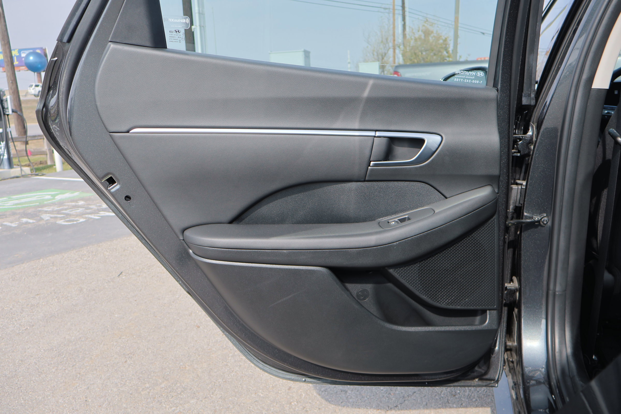 Used 2024 Hyundai Sonata SEL w/ Convenience Package image 41