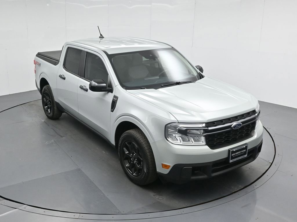 Certified 2024 Ford Maverick XLT w/ XLT Luxury Package image 4