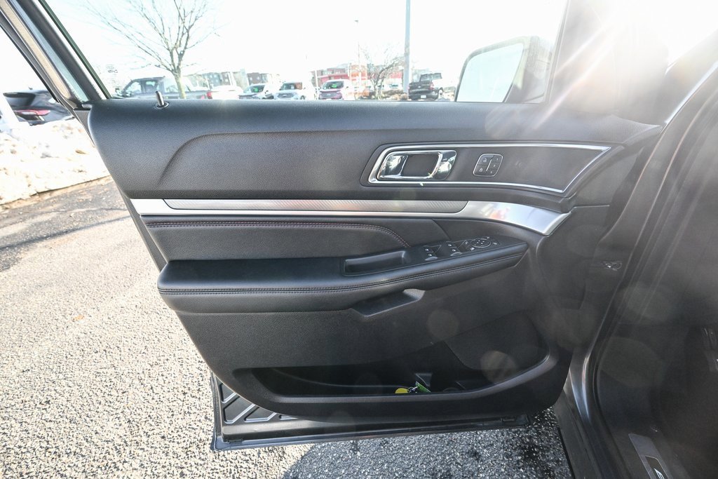 Certified 2019 Ford Explorer Sport w/ Equipment Group 401A image 25