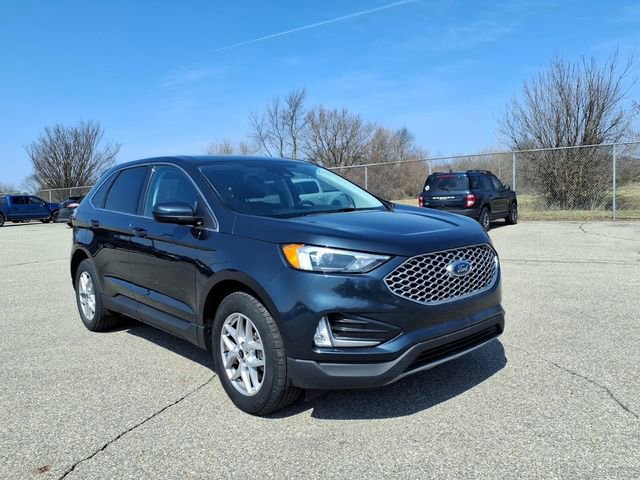 Certified 2023 Ford Edge SEL w/ Convenience Package image 5