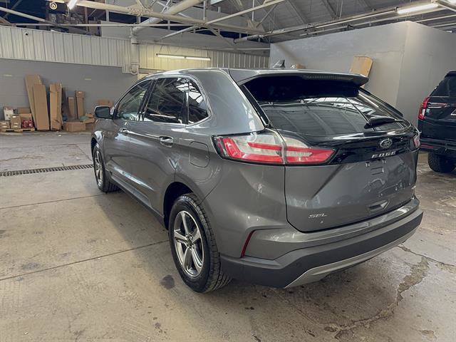 Certified 2023 Ford Edge SEL w/ Convenience Package AWD/4WD image 2