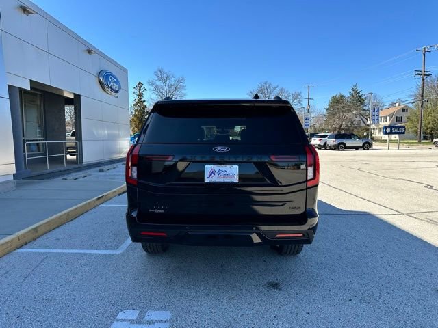 Certified 2025 Ford Expedition Max Platinum w/ Stealth Performance Package AWD/4WD image 13