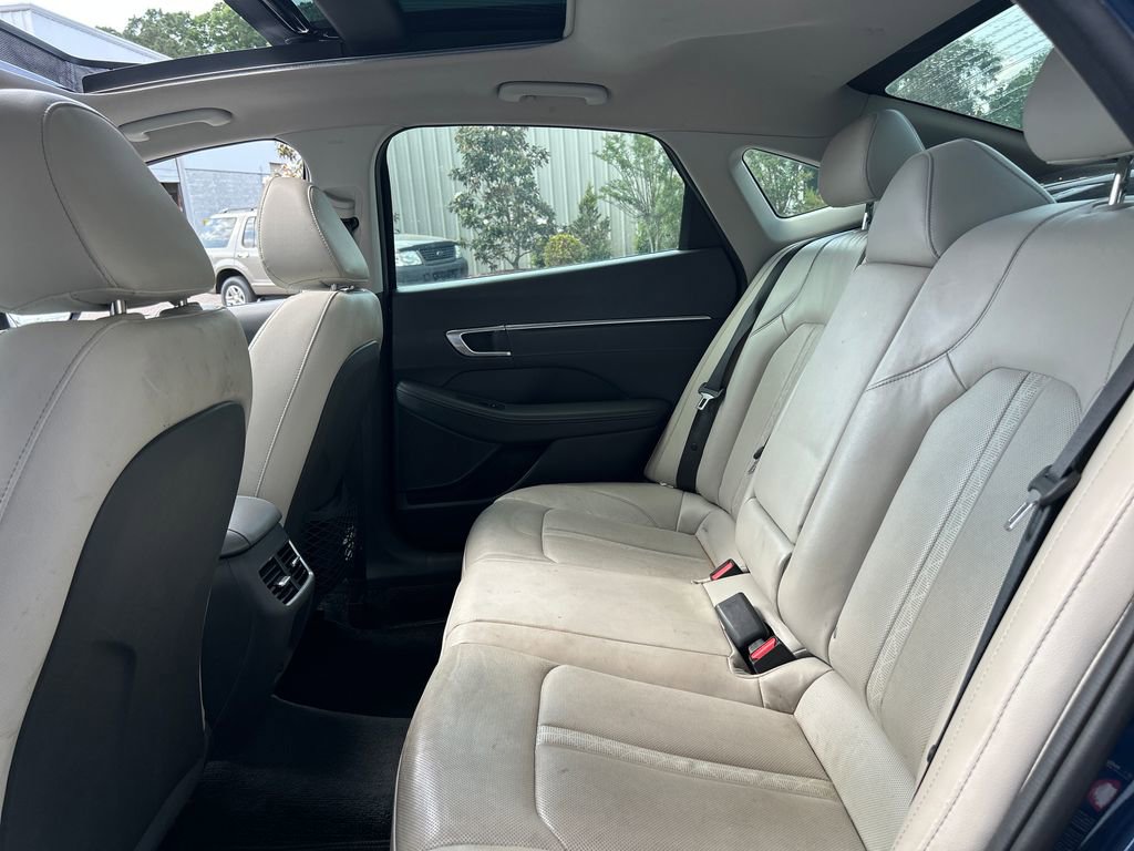 Used 2022 Hyundai Sonata Limited w/ Cargo Package FWD image 14