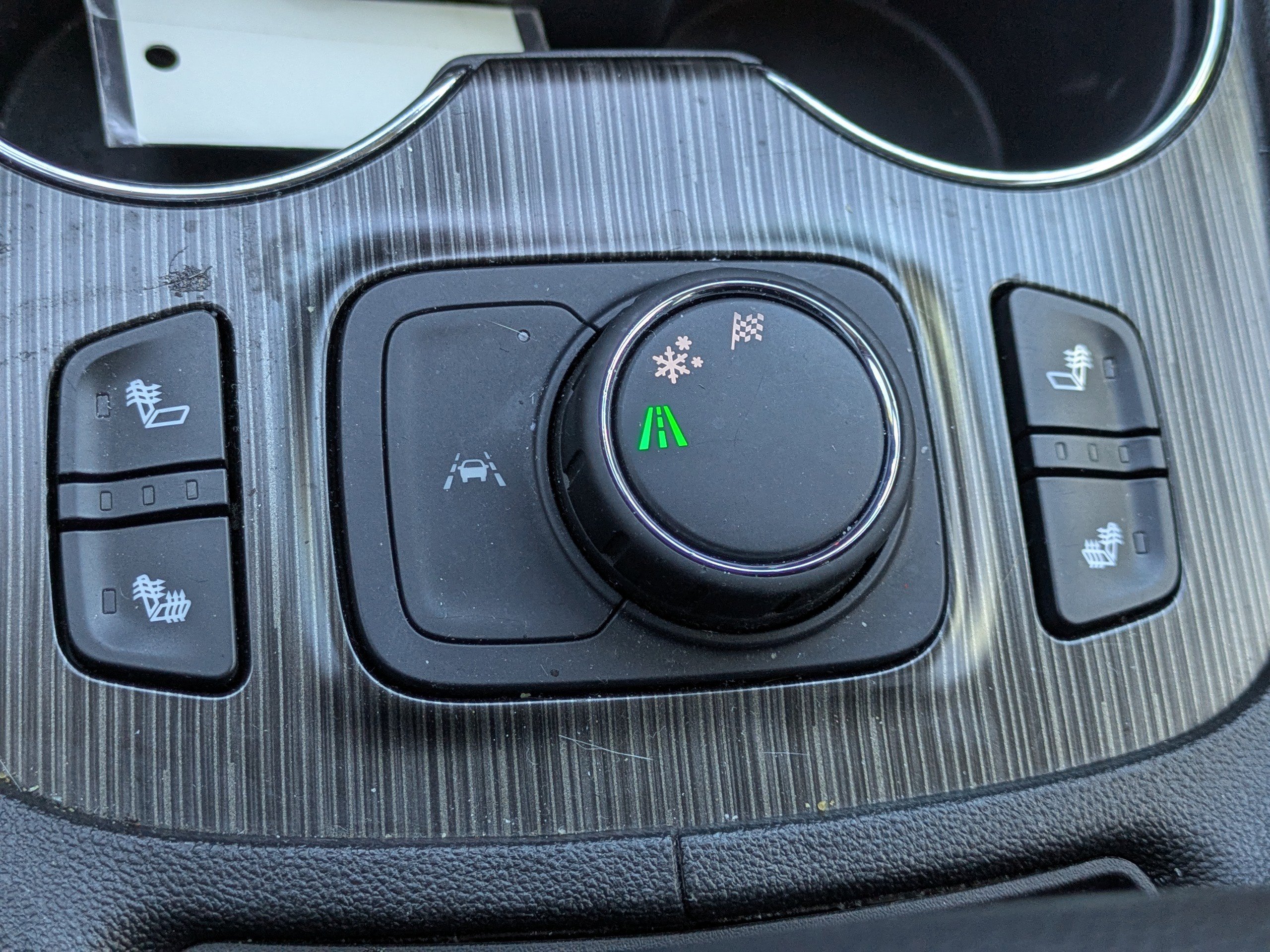 Used 2023 GMC Acadia SLT FWD image 28