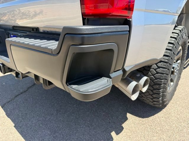 Certified 2024 Ford F350 XL w/ XL Off-Road Package AWD/4WD image 8