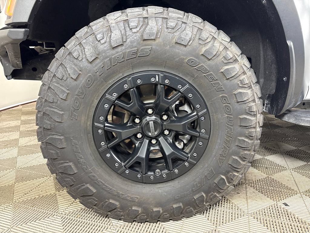 Certified 2023 Ford F150 Raptor w/ Raptor 37 Performance Package AWD/4WD image 12