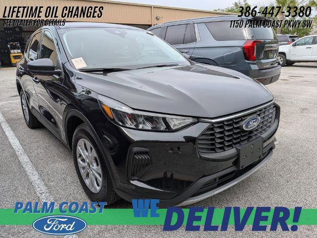 Certified 2024 Ford Escape Active w/ Cold Weather Package FWD image 7