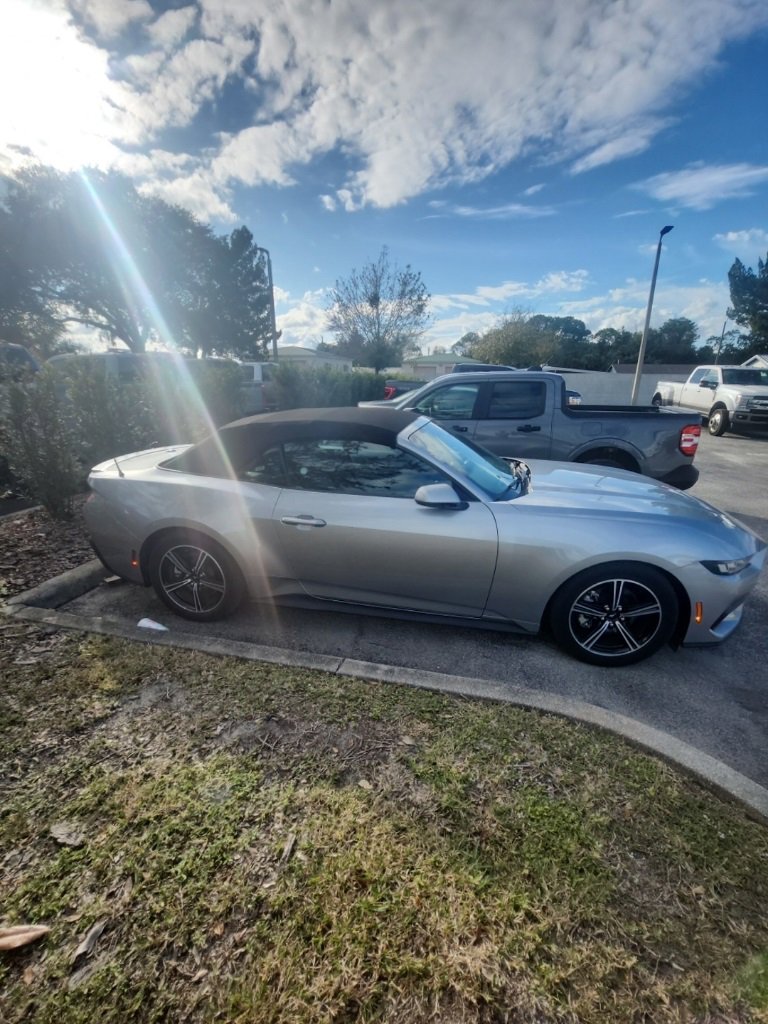 Certified 2024 Ford Mustang Premium image 5