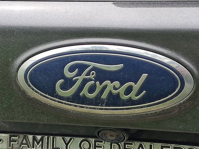 Certified 2017 Ford Escape SE w/ SE Cold Weather Package FWD image 8