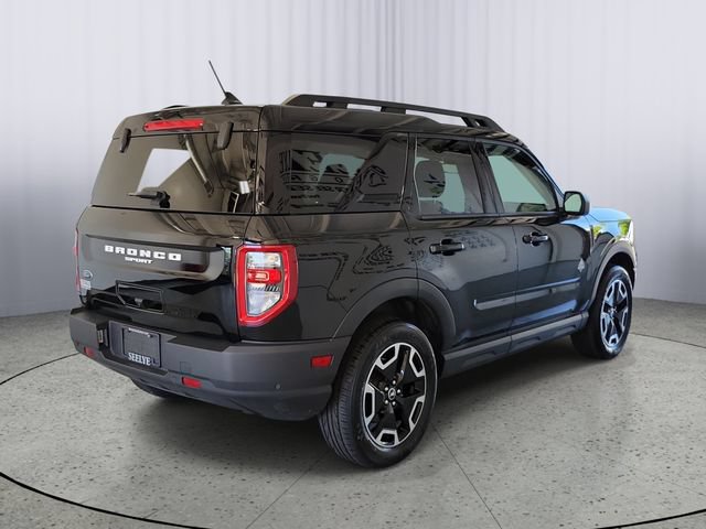 Certified 2023 Ford Bronco Sport Outer Banks w/ Tech Package AWD/4WD image 2