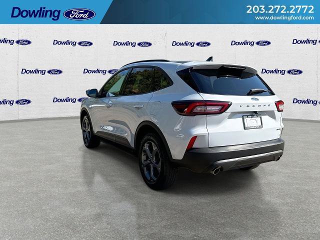 Certified 2025 Ford Escape ST-Line Select AWD/4WD image 6