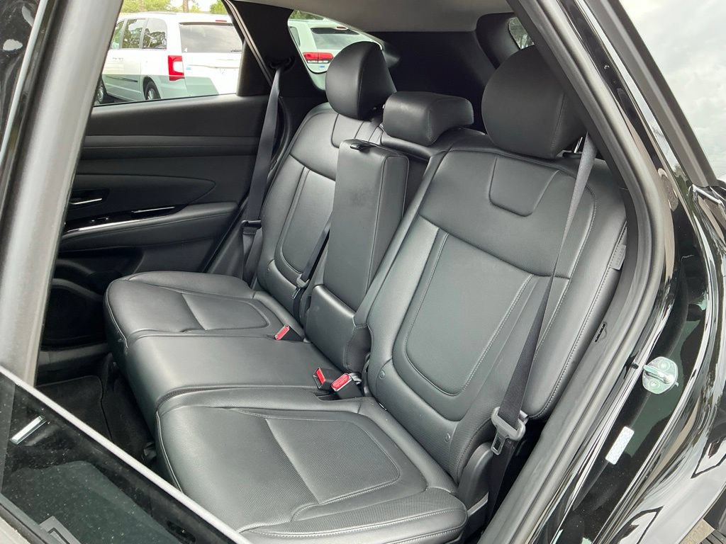 Used 2025 Hyundai Tucson Limited FWD image 42