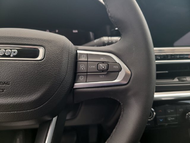 Used 2023 Jeep Compass High Altitude AWD/4WD image 15