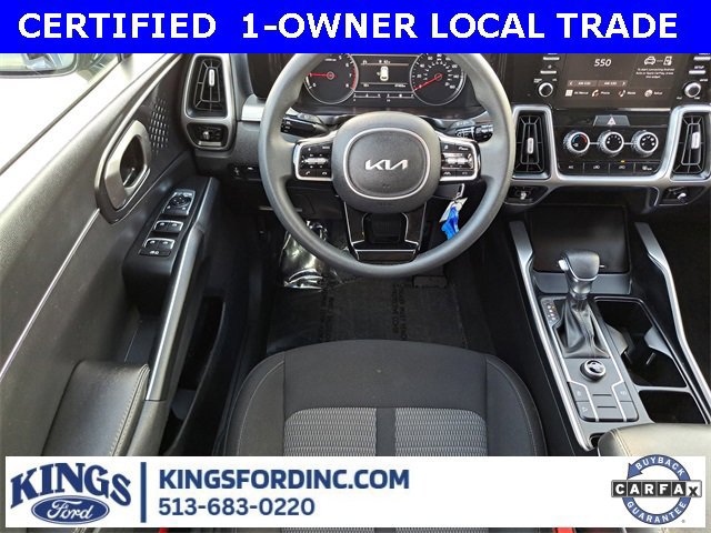 Used 2023 Kia Sorento LX image 11