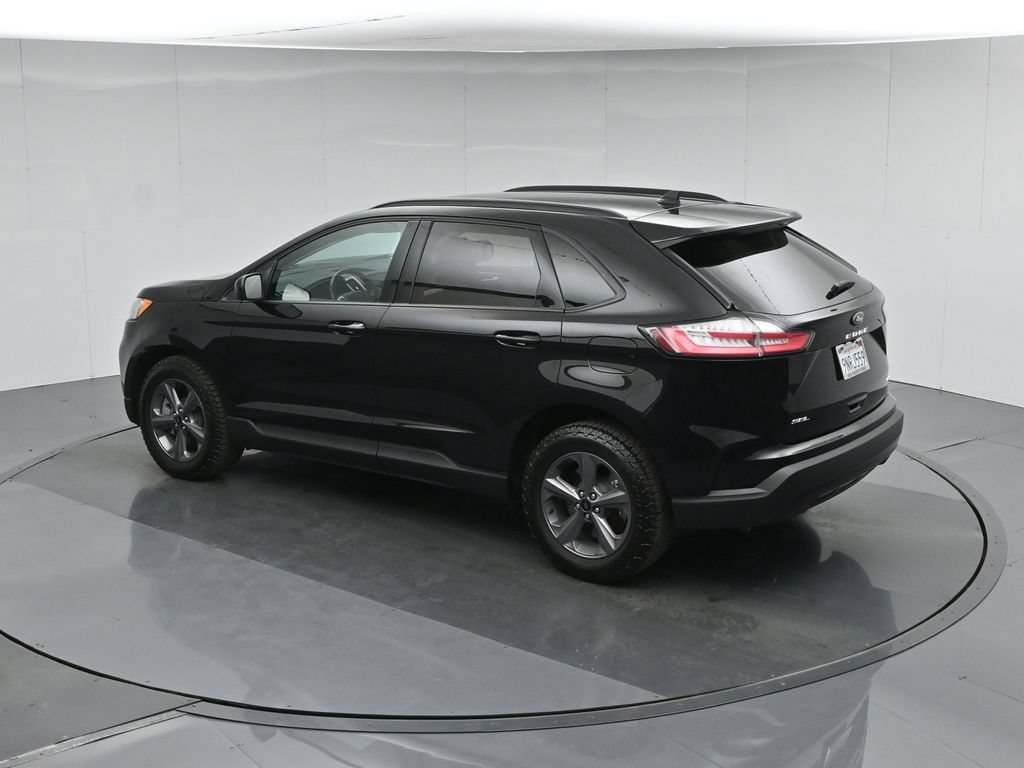 Certified 2024 Ford Edge SEL w/ Sport Appearance Package AWD/4WD image 41