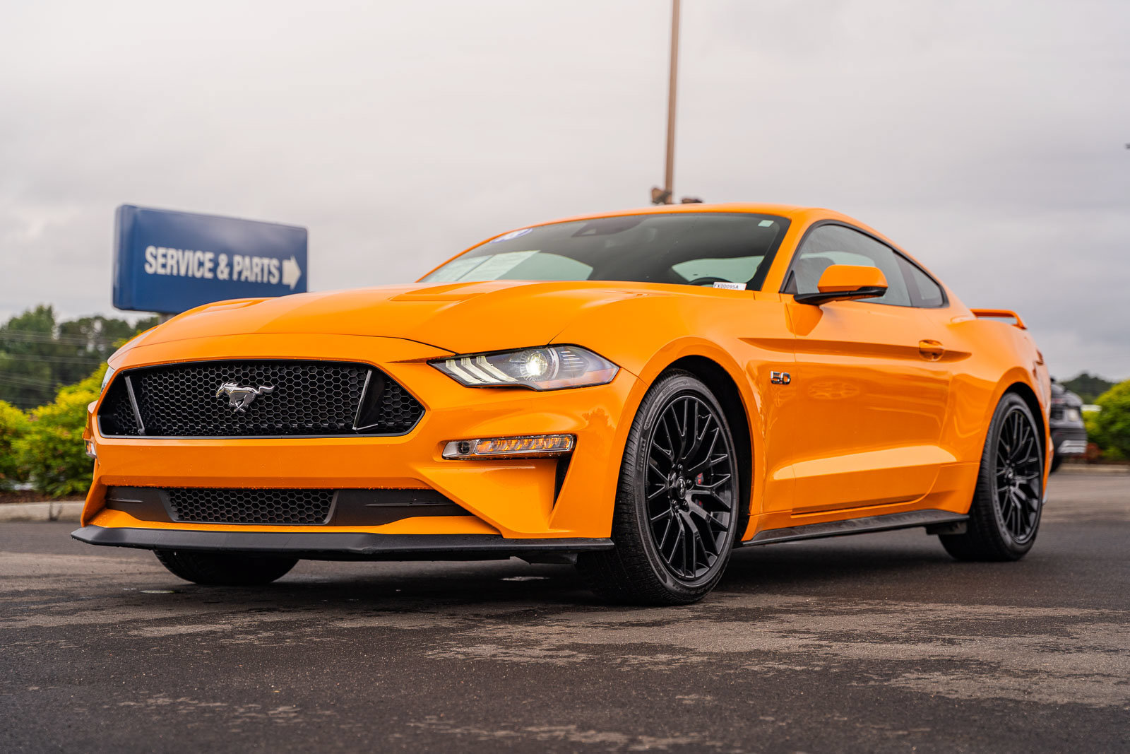 Certified 2018 Ford Mustang GT Premium w/ GT Performance Package RWD image 3