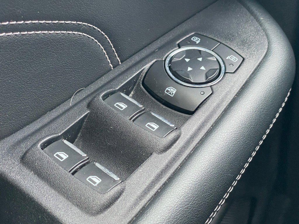 Certified 2024 Ford Edge Titanium image 16