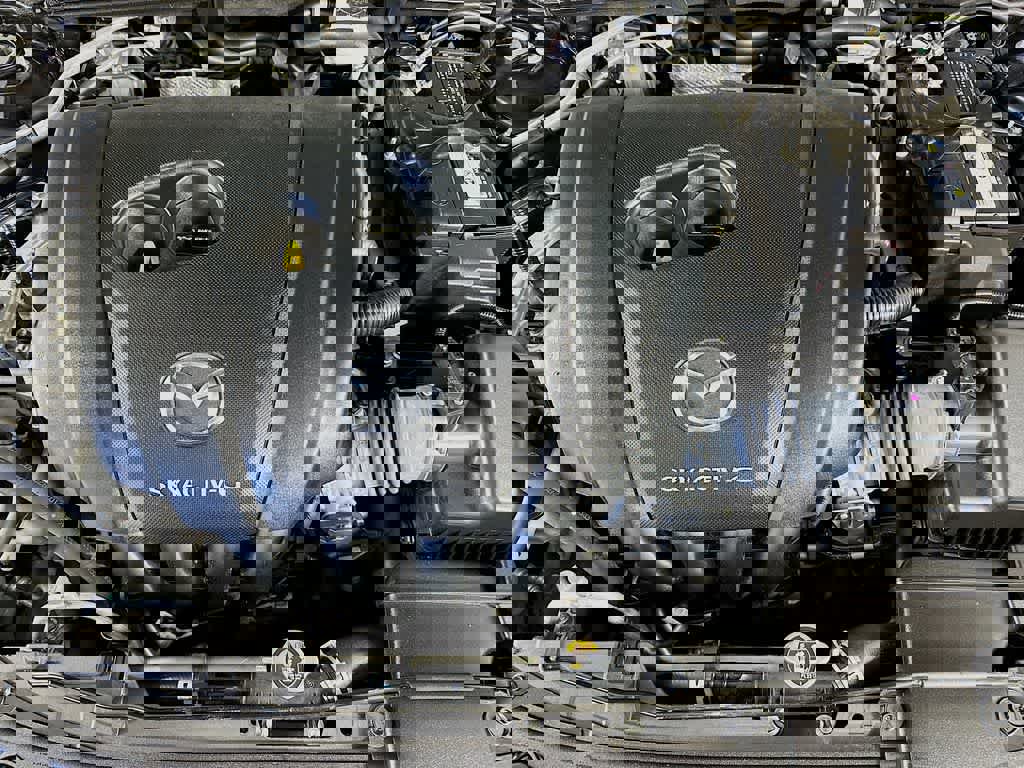 Used 2021 MAZDA MAZDA3 s image 12