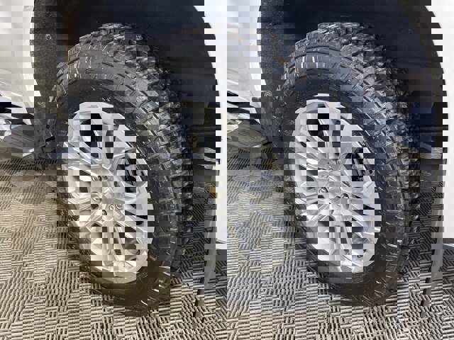 Used 2024 Chevrolet Silverado 1500 LTZ image 8