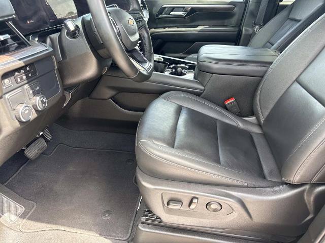 Used 2025 Chevrolet Tahoe LT RWD image 14