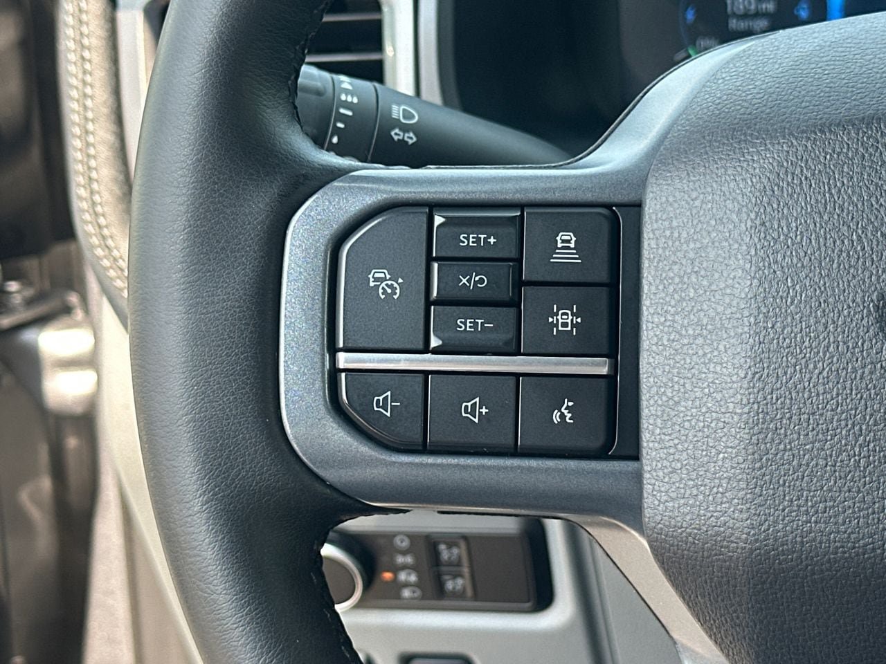 Certified 2025 Ford F150 Lightning Flash AWD/4WD image 27