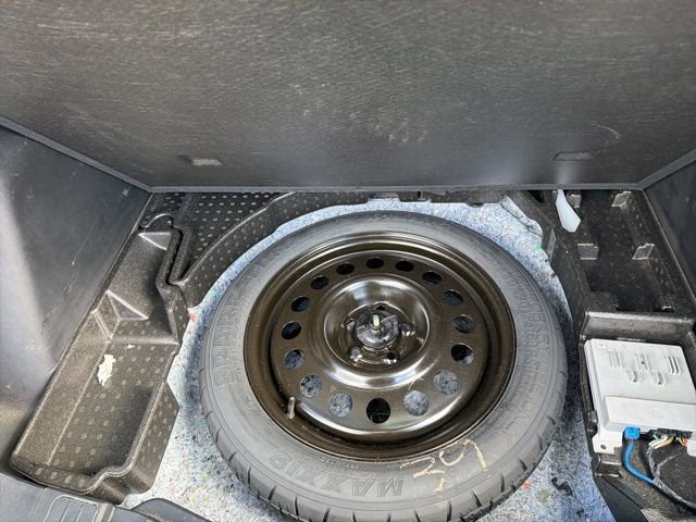 Certified 2024 Ford Escape ST-Line Elite w/ Premium Technology Package image 11