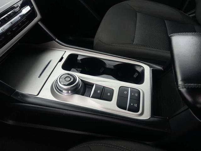 Certified 2023 Ford Explorer XLT RWD image 19
