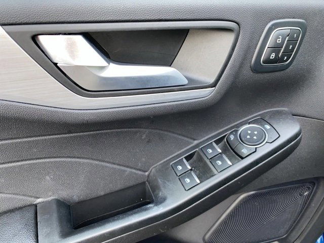 Certified 2023 Ford Escape Platinum image 18