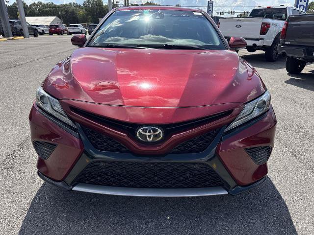 Used 2018 Toyota Camry XSE FWD image 2