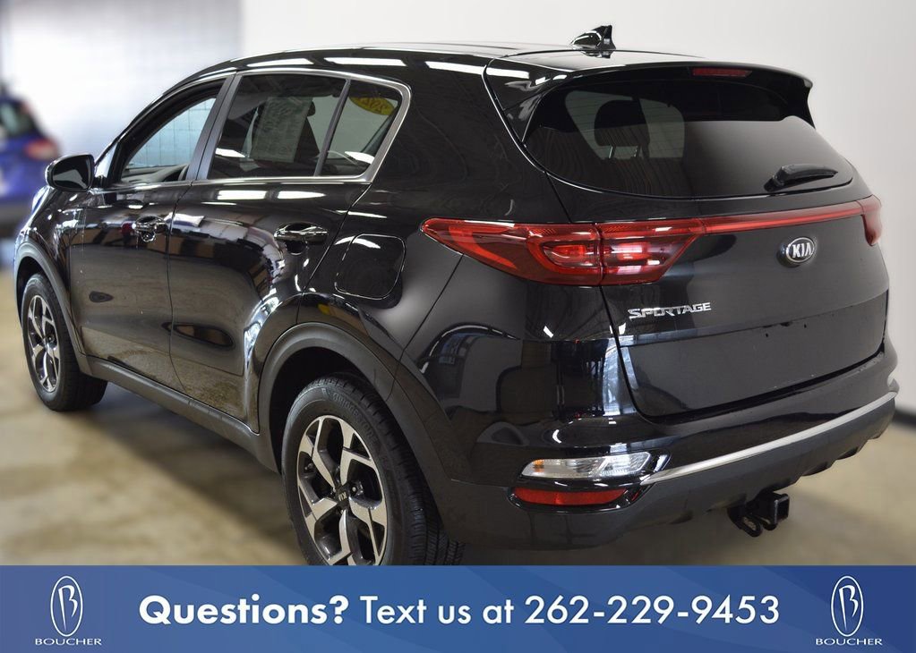 Used 2021 Kia Sportage LX image 3