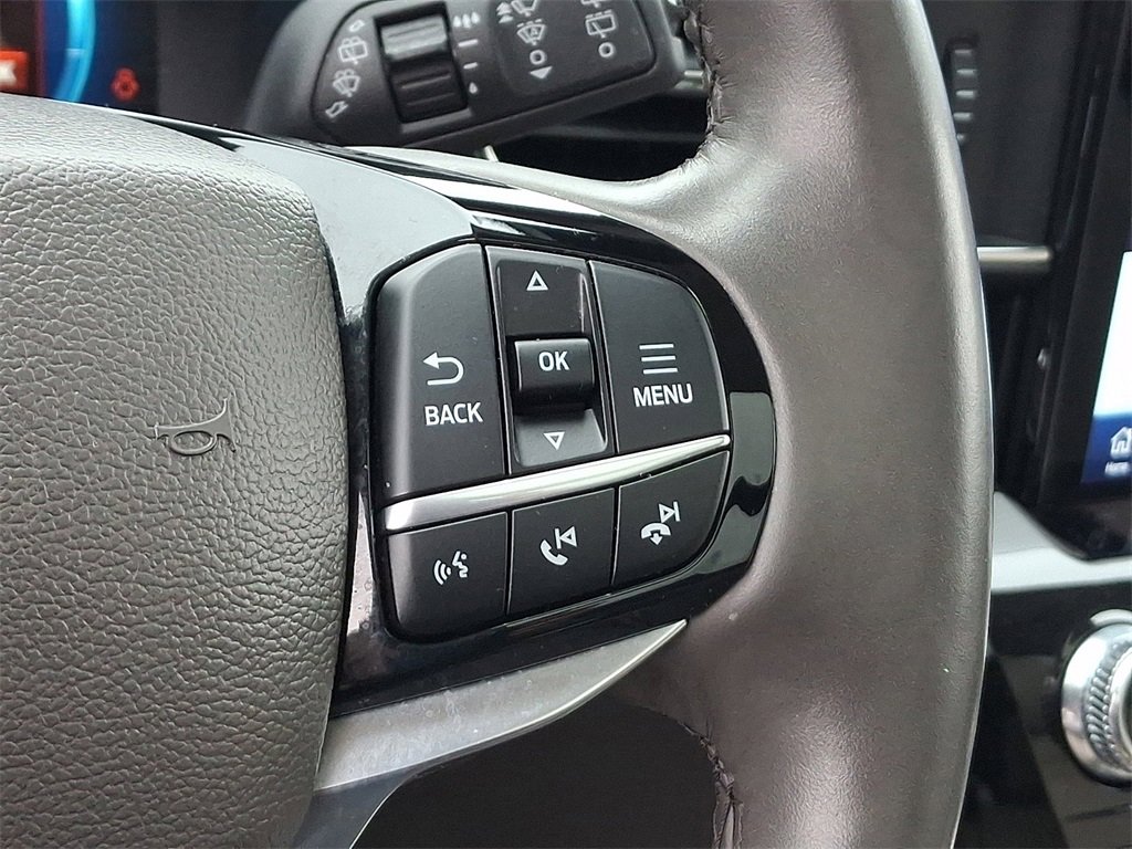 Certified 2023 Ford Explorer Platinum w/ Technology Package image 25