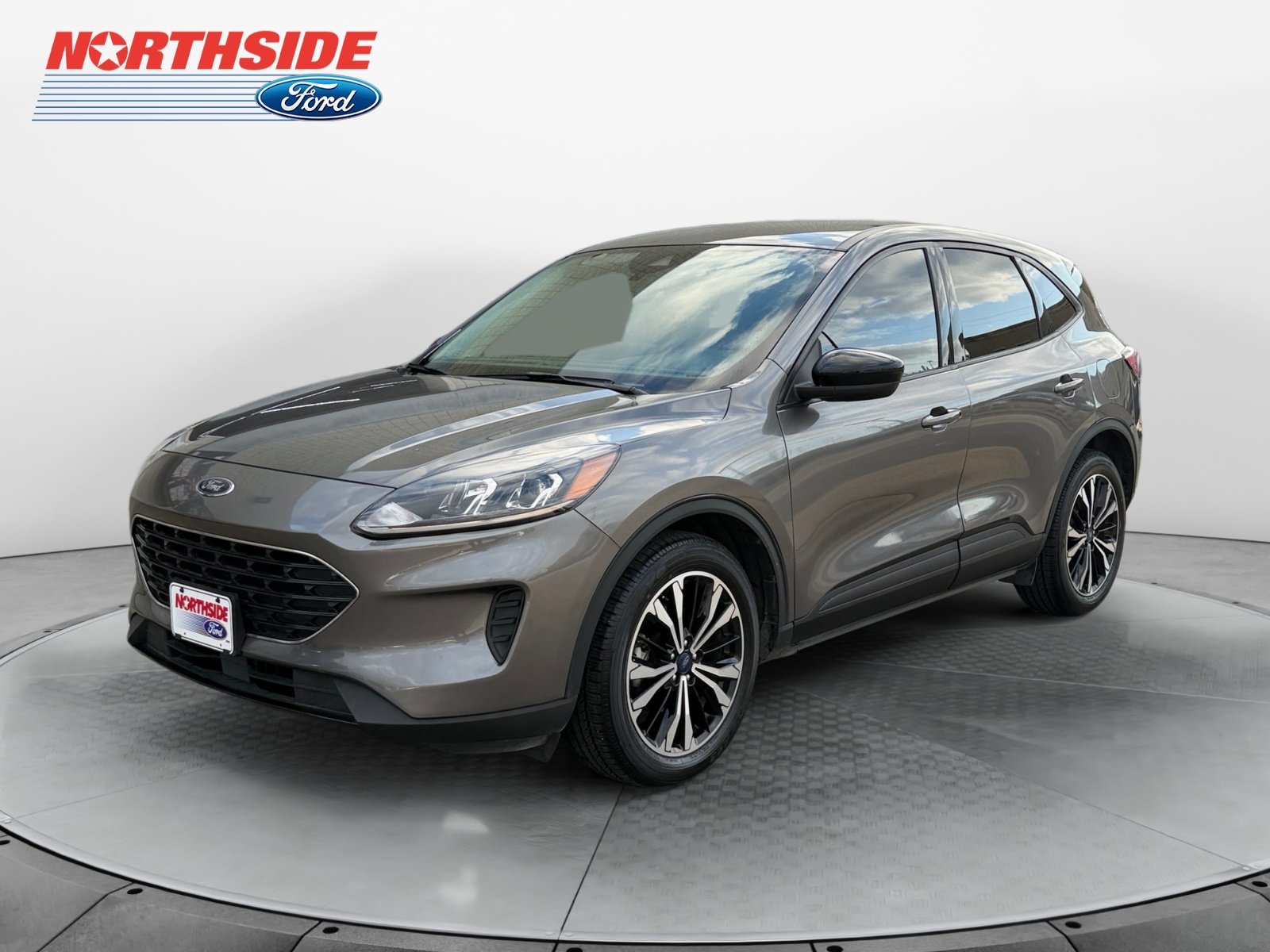 Certified 2022 Ford Escape SE w/ SE Sport Appearance Package FWD image 3