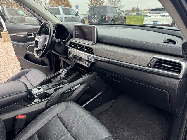 Used 2022 Kia Telluride EX image 45