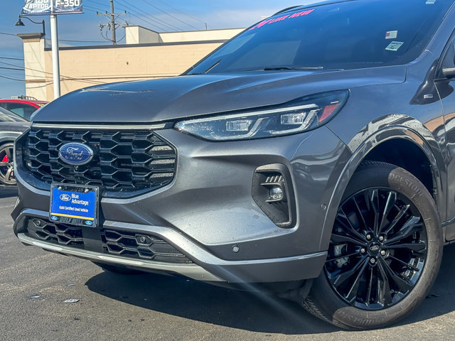 Certified 2024 Ford Escape ST-Line Elite w/ Premium Technology Package image 2