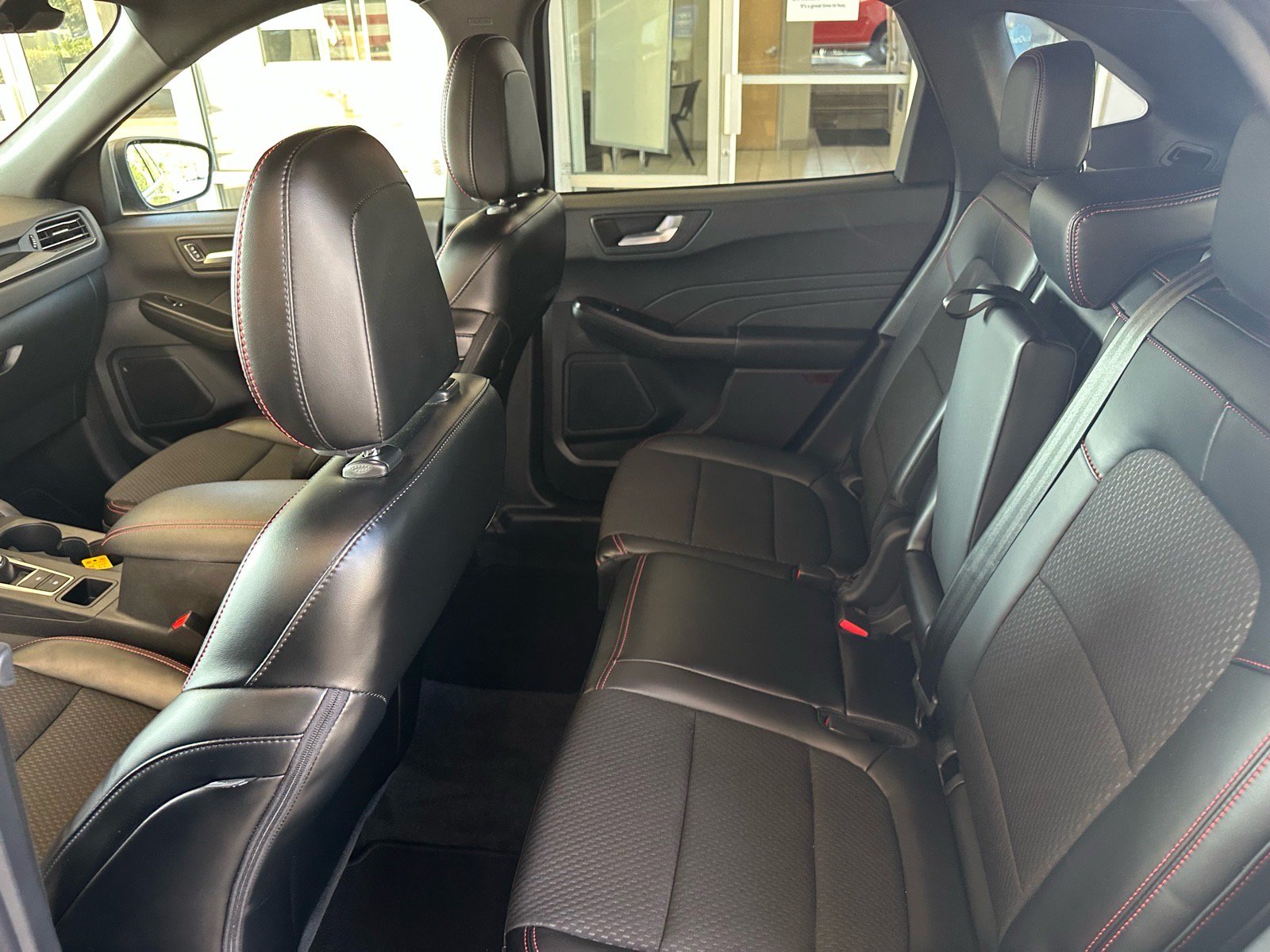 Certified 2024 Ford Escape ST-Line w/ Tech Pack #1 FWD image 22