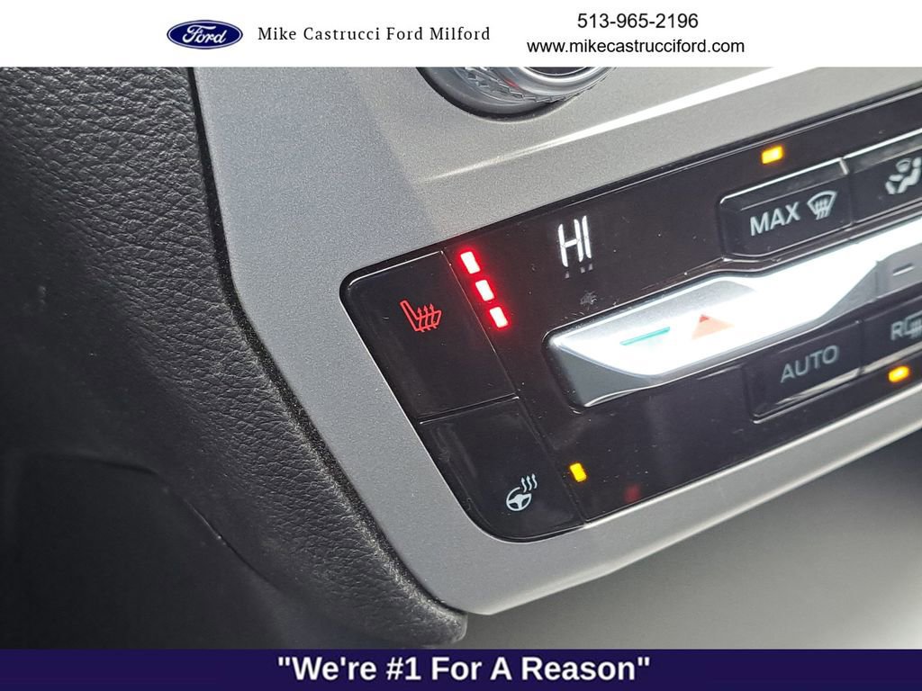 Certified 2021 Ford Explorer XLT w/ Equipment Group 202A image 17