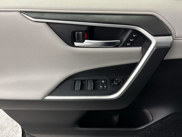 Used 2020 Toyota RAV4 Limited w/ All Weather Liner Package image 5