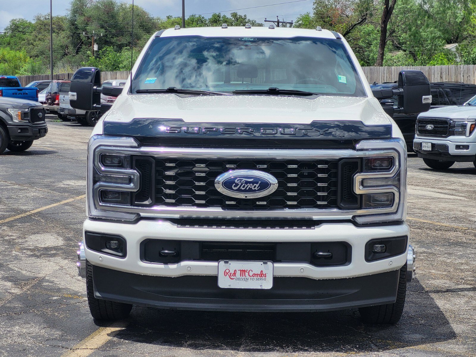 Certified 2025 Ford F350 Platinum AWD/4WD image 9