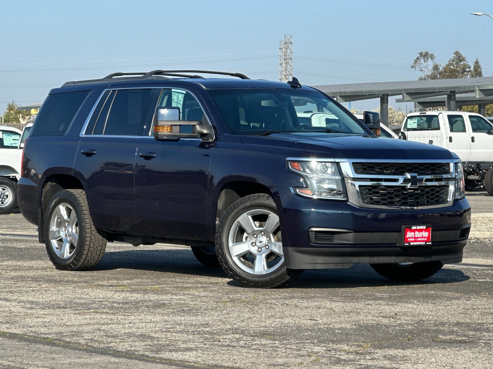 Used 2018 Chevrolet Tahoe LS w/ All-Season Package image 8