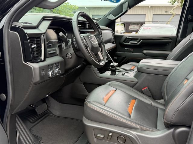 Used 2023 GMC Sierra 1500 AT4 w/ AT4 Premium Package AWD/4WD image 8
