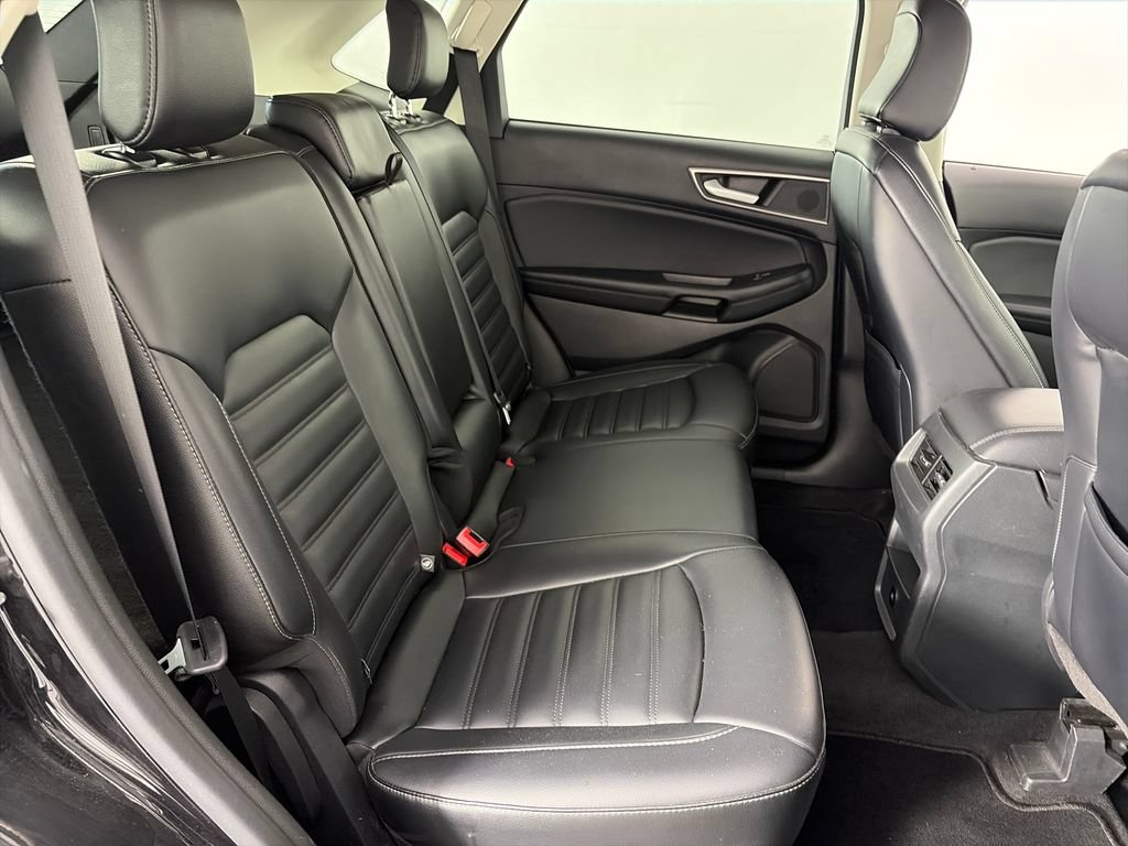 Certified 2024 Ford Edge SEL AWD/4WD image 29