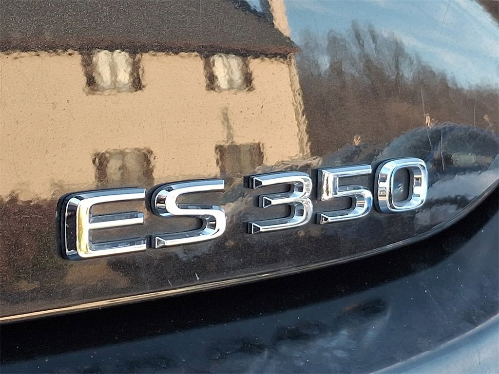 Used 2022 Lexus ES 350 w/ Premium Package image 28