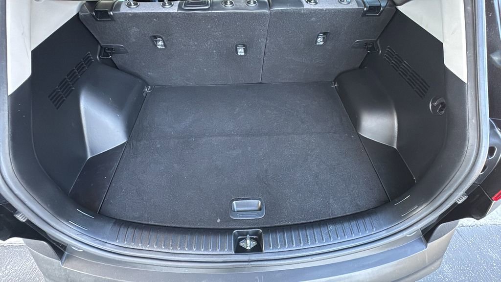 Used 2023 Kia Seltos S w/ Navigation Package image 24