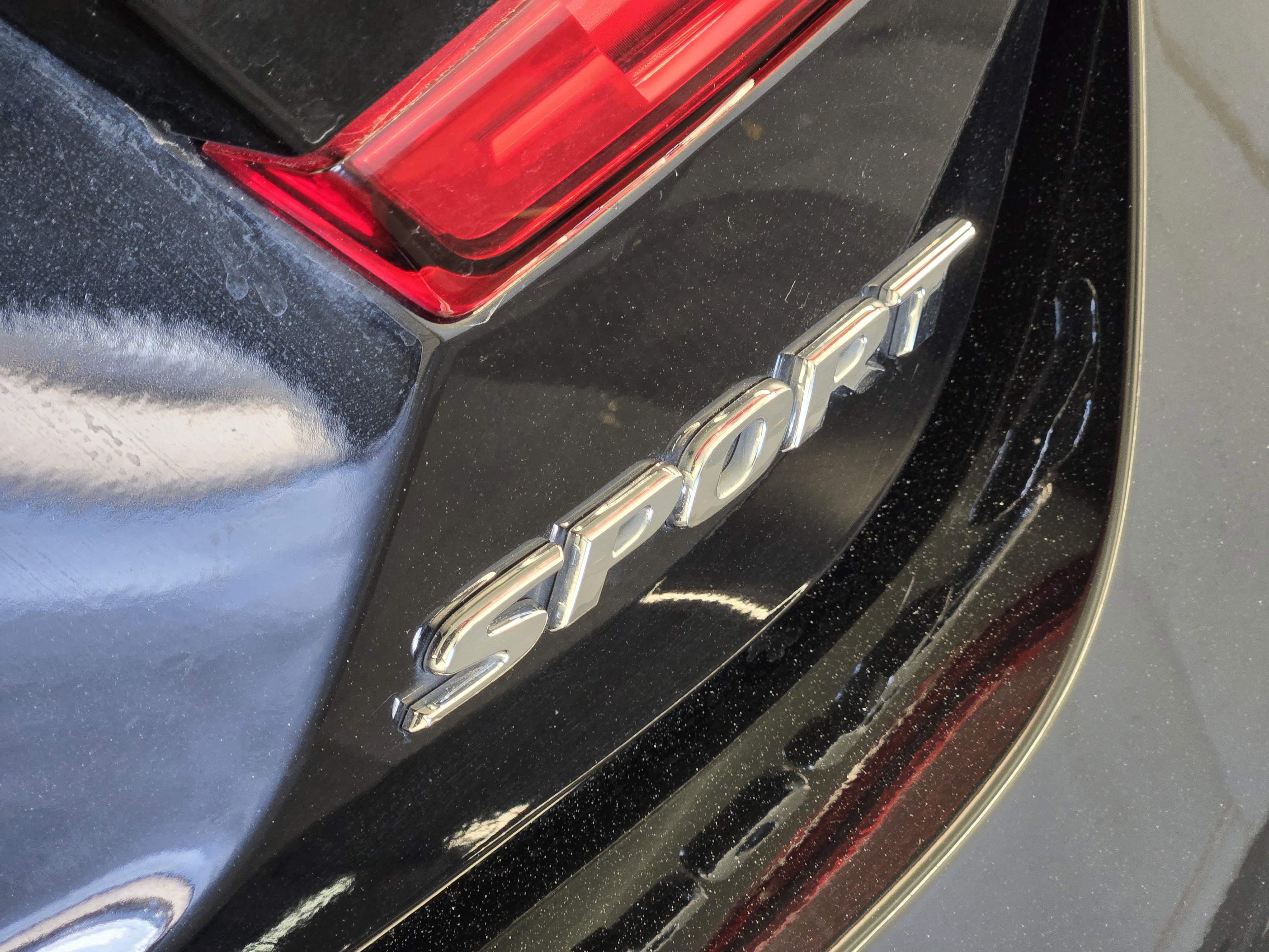 Used 2022 Honda Accord Sport image 11